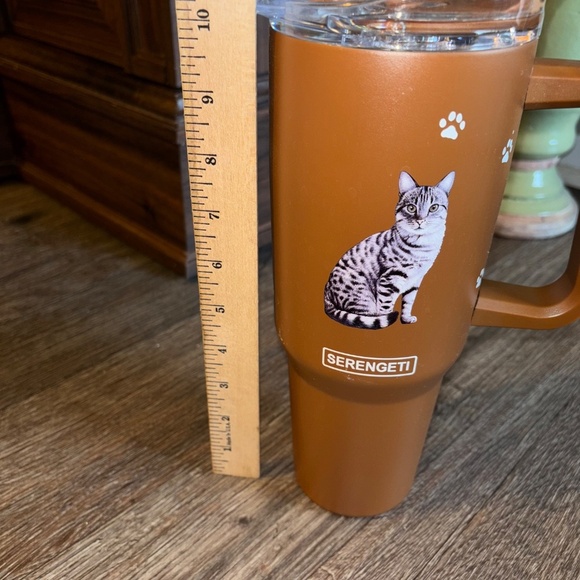Serengeti tabby cat water bottle mug new - Picture 2 of 6